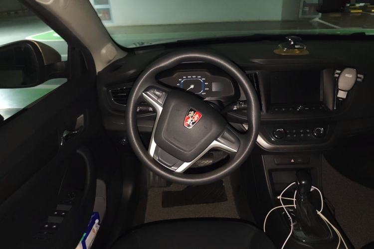 Used Roewe 360 2015 1.5L Automatic Luxury Edition Steering Wheel