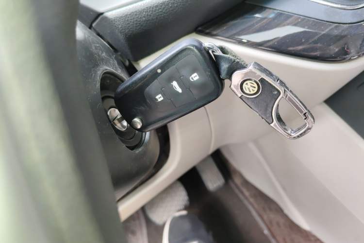 Used Roewe 360 2015 20T TST Deluxe Edition Vehicle Key