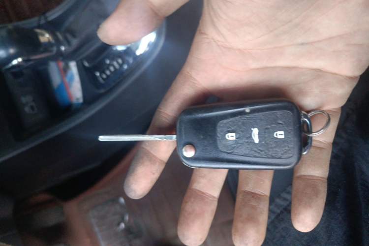 Used Roewe 360 2015 1.5L Automatic Luxury Edition Vehicle Key