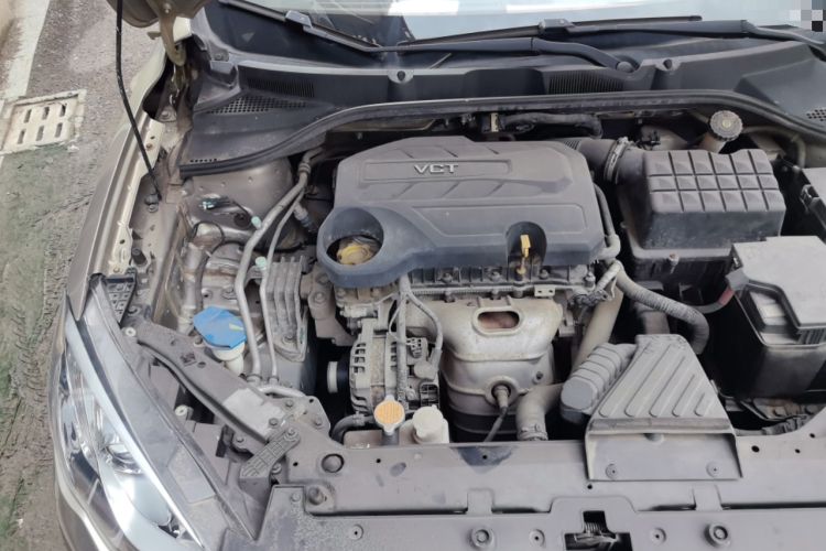 Used Roewe 360 2015 1.5L Automatic Luxury Edition Engine Bay Right