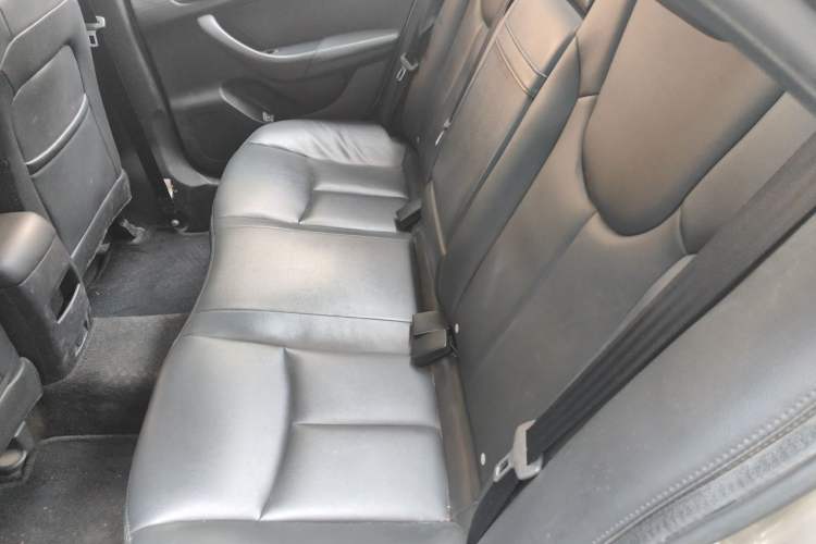 Used Roewe 360 2015 1.5L Automatic Luxury Edition Left Rear Seat