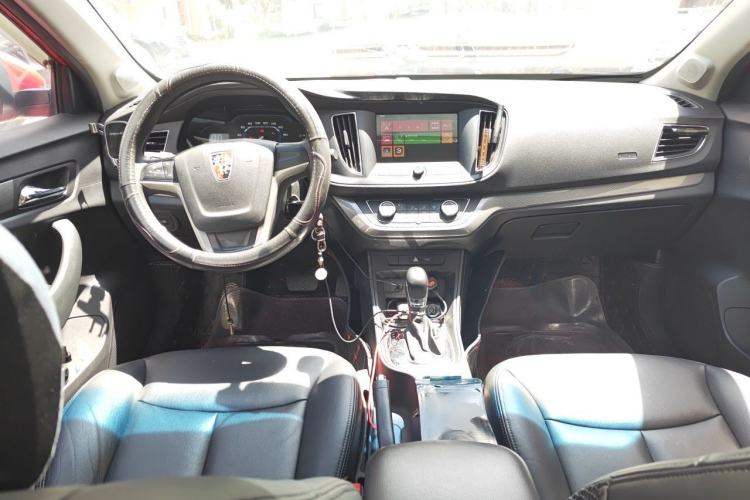 Used Roewe 360 2015 1.5L Automatic Luxury Edition Center Console