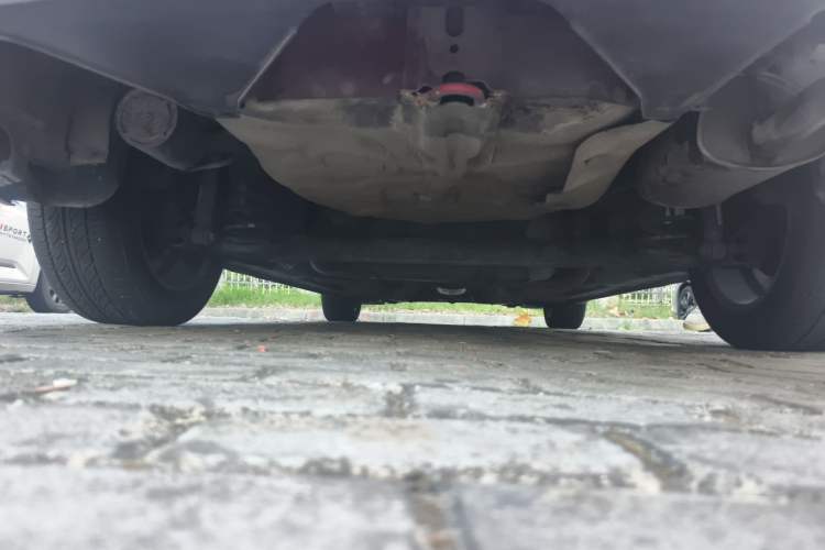 Used Roewe 360 2015 1.5L Manual Luxury Edition Chassis Rear
