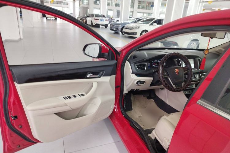 Used Roewe 360 2015 1.5L Automatic Luxury Edition Driver Seat