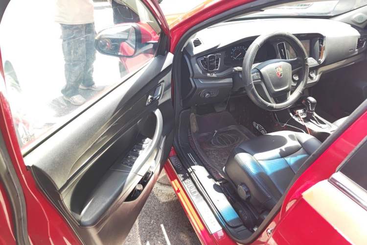 Used Roewe 360 2015 1.5L Automatic Luxury Edition Driver Seat