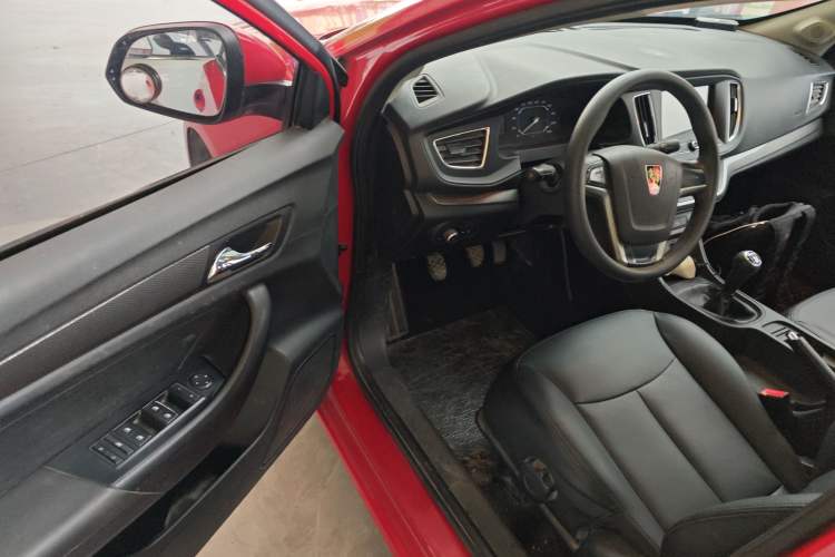 Used Roewe 360 2015 1.5L Manual Luxury Edition Driver Seat