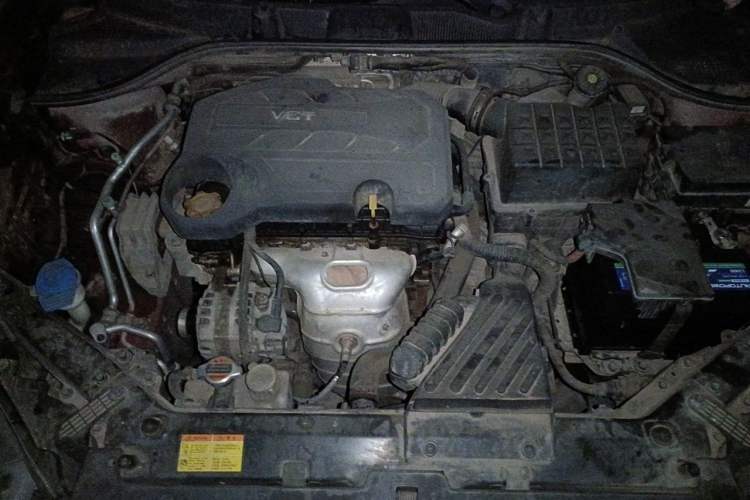 Used Roewe 360 2015 1.5L Automatic Luxury Edition Engine Bay