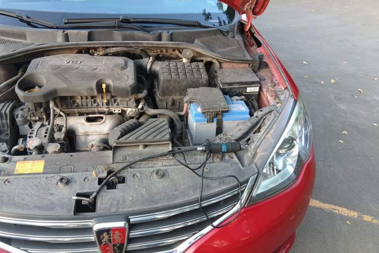 Used Roewe 360 2015 1.5L Manual Luxury Edition Engine Bay Left