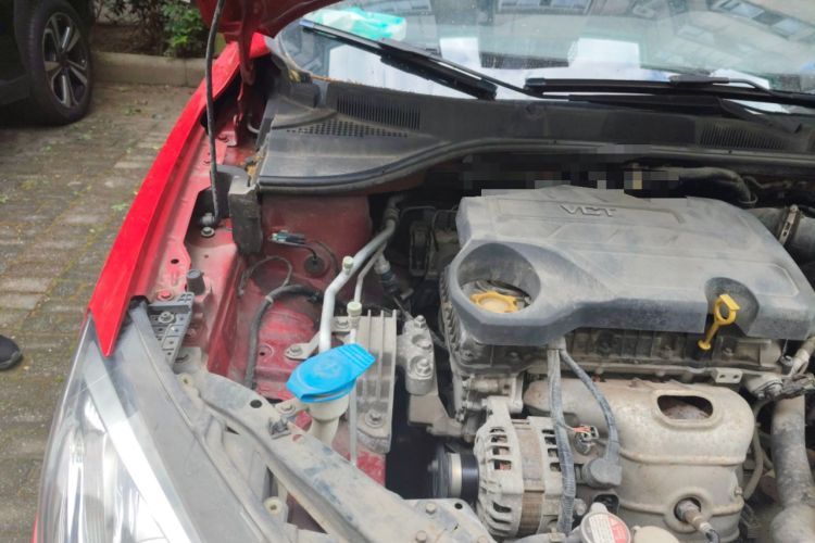 Used Roewe 360 2015 1.5L Manual Luxury Edition Engine Bay Right