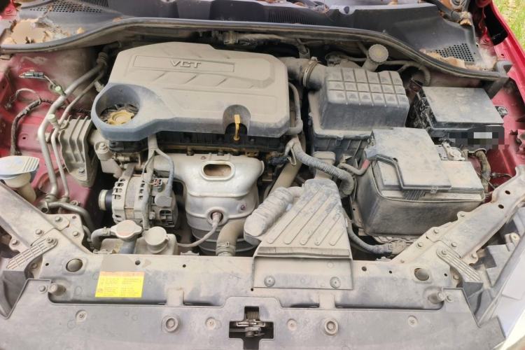Used Roewe 360 2015 1.5L Manual Luxury Edition Engine Bay