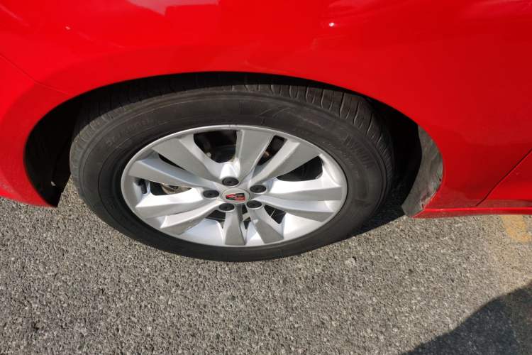 Used Roewe 360 2015 1.5L Automatic Luxury Edition Exterior 7