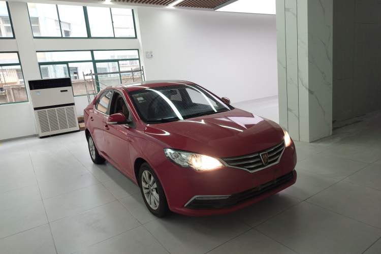 Used Roewe 360 2015 1.5L Automatic Luxury Edition Front Right 45 Deg