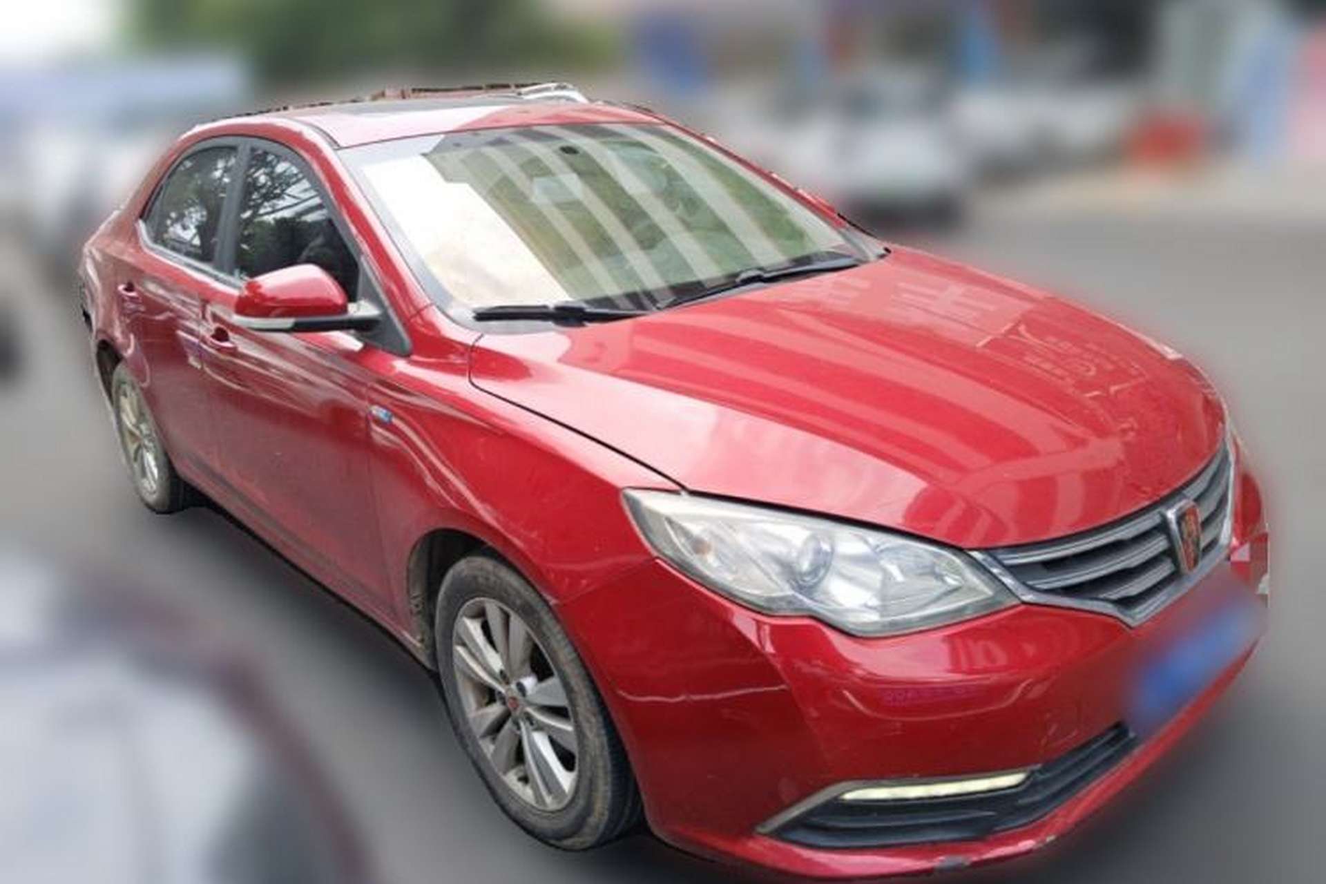 Used Roewe 360 2015 1.5L Automatic Luxury Edition Front Right 45 Deg