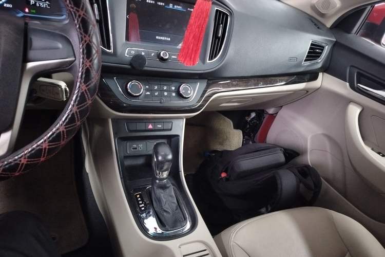 Used Roewe 360 2015 1.5L Automatic Luxury Edition Gear Lever