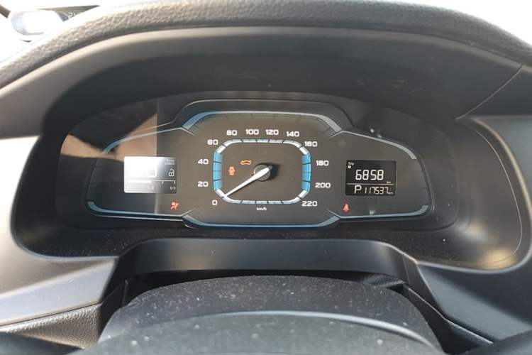 Used Roewe 360 2015 1.5L Automatic Luxury Edition Instrument Cluster
