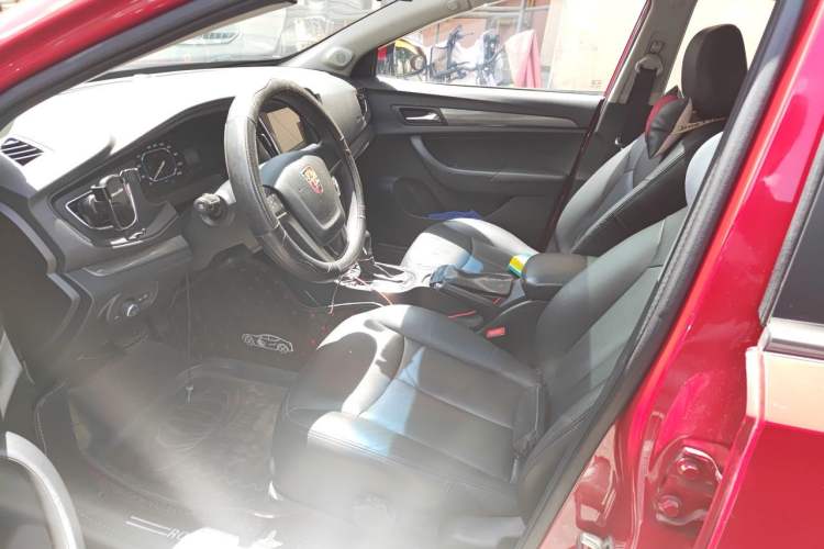Used Roewe 360 2015 1.5L Automatic Luxury Edition Left Front Seat