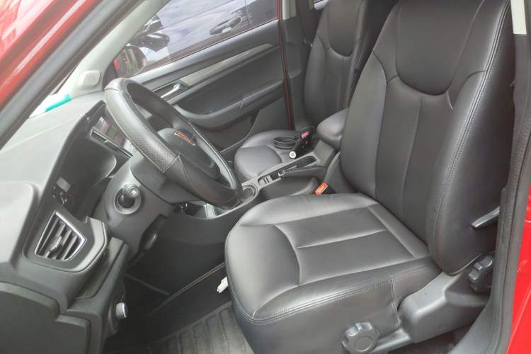 Used Roewe 360 2015 1.5L Manual Luxury Edition Left Front Seat