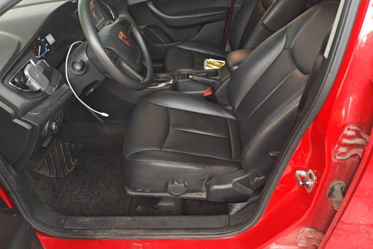 Used Roewe 360 2015 1.5L Automatic Luxury Edition Left Front Seat