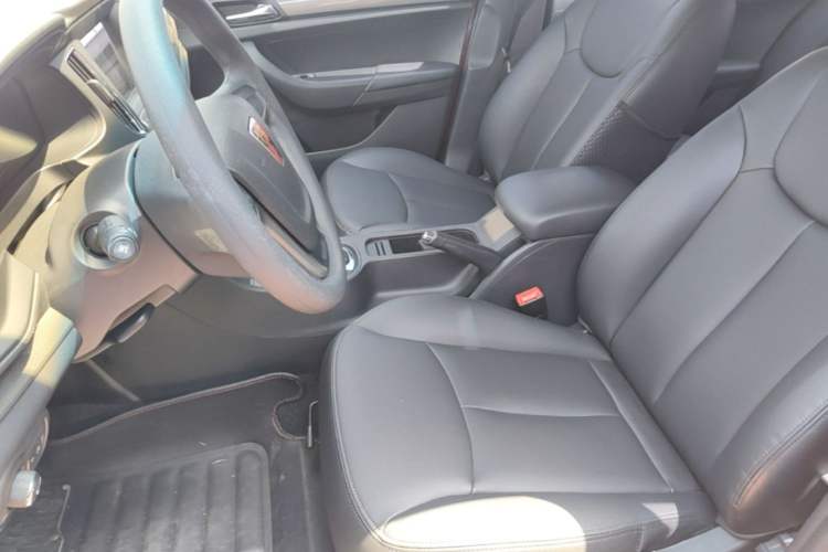 Used Roewe 360 2015 1.5L Automatic Luxury Edition Left Front Seat