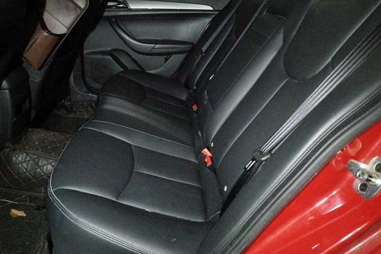 Used Roewe 360 2015 1.5L Automatic Luxury Edition Left Rear Seat
