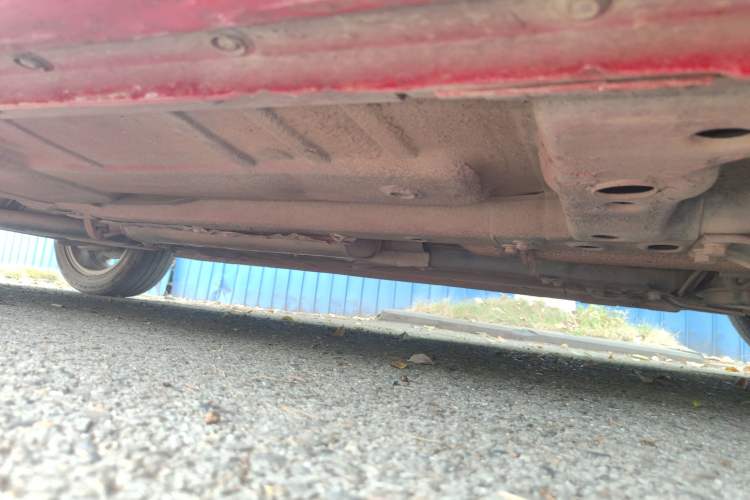 Used Roewe 360 2015 1.5L Automatic Luxury Edition Right Side Sill
