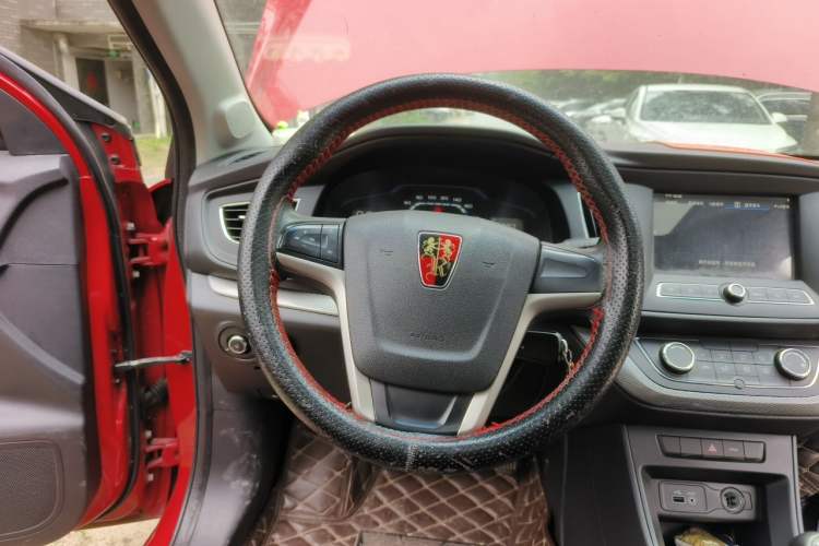 Used Roewe 360 2015 1.5L Manual Luxury Edition Steering Wheel