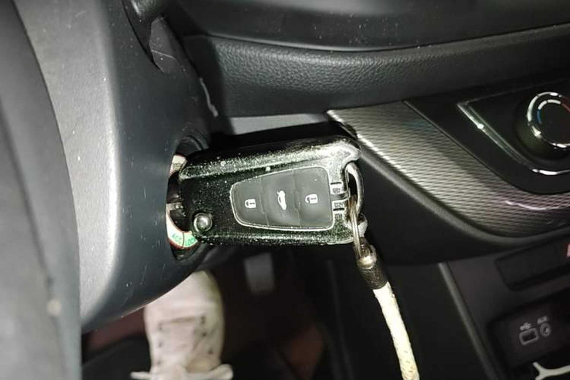 Used Roewe 360 2015 1.5L Automatic Luxury Edition Vehicle Key