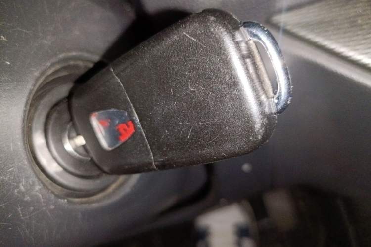 Used Roewe 360 2015 1.5L Automatic Luxury Edition Vehicle Key