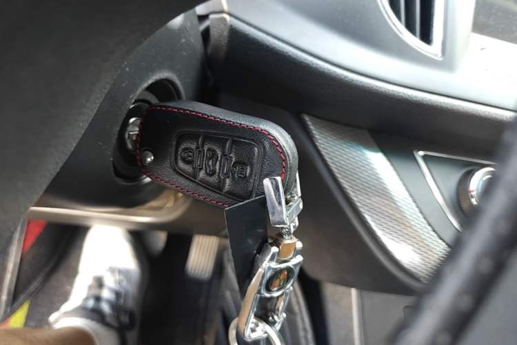 Used Roewe 360 2015 1.5L Automatic Luxury Edition Vehicle Key