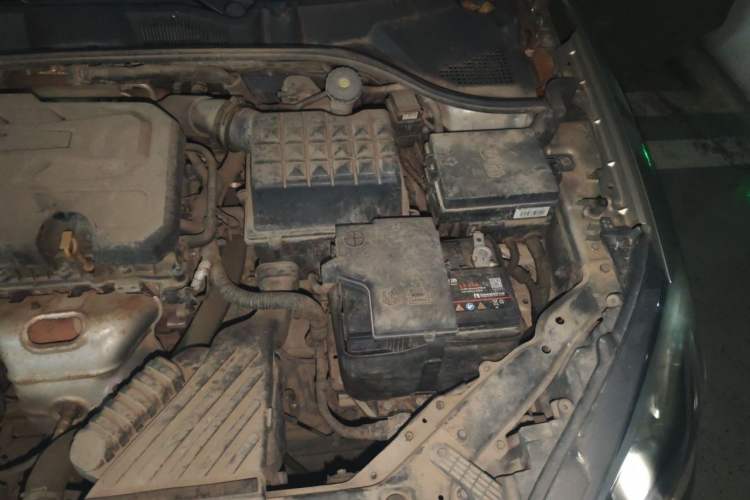Used Roewe 360 2015 1.5L Automatic Luxury Edition Engine Bay Left