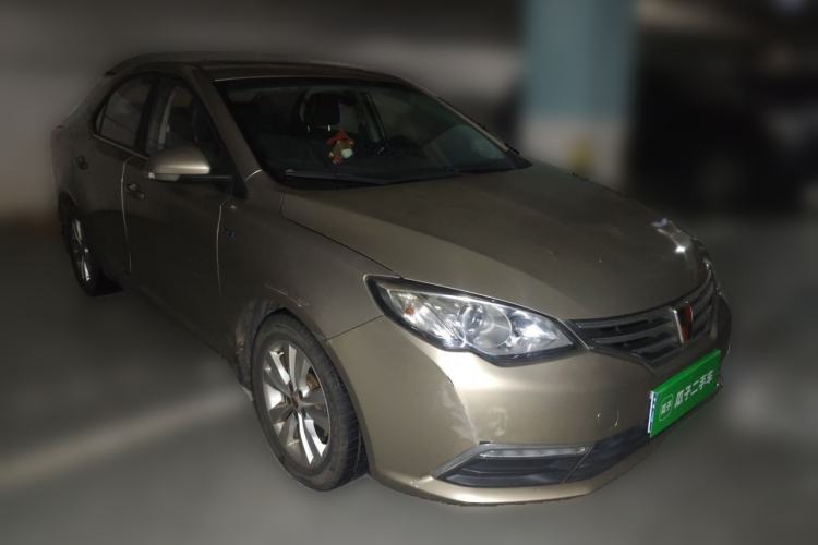 Used Roewe 360 2015 1.5L Automatic Luxury Edition Front Right 45 Deg