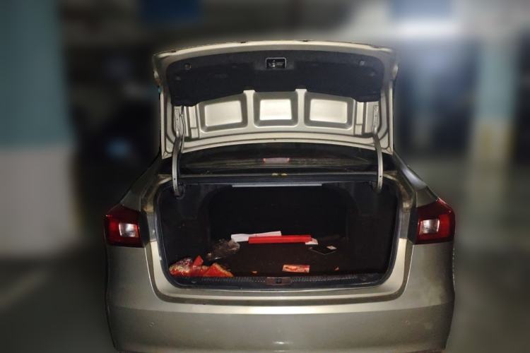 Used Roewe 360 2015 1.5L Automatic Luxury Edition Trunk