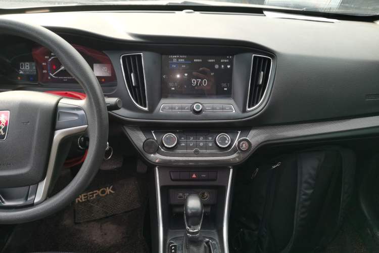 Used Roewe 360 2015 1.5L Automatic Luxury Edition Audio And AC Panel