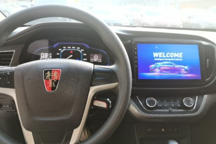 Used Roewe 360 2015 20T TST Deluxe Edition Center Console