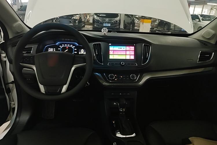 Used Roewe 360 2015 20T TST Deluxe Edition Center Console