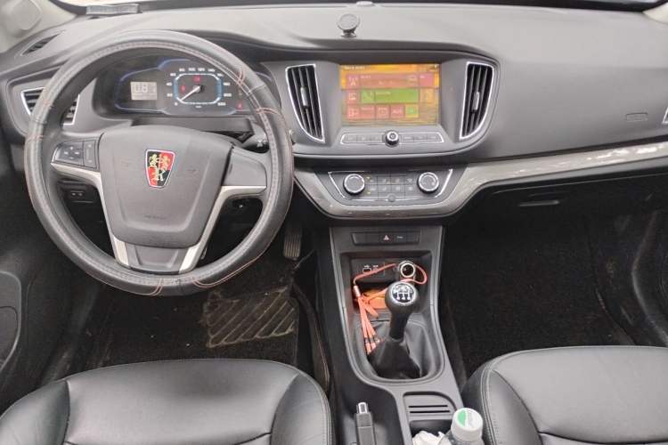 Used Roewe 360 2015 1.5L Manual Luxury Edition Center Console