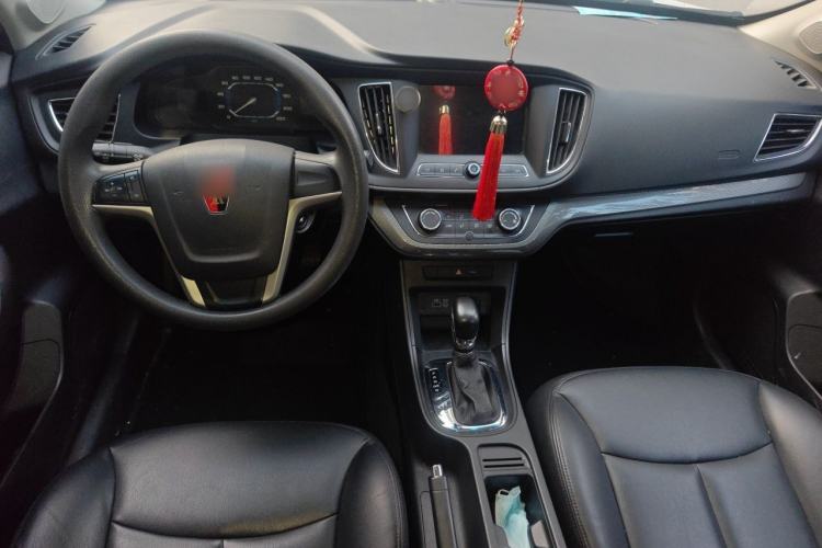 Used Roewe 360 2015 1.5L Automatic Luxury Edition Center Console