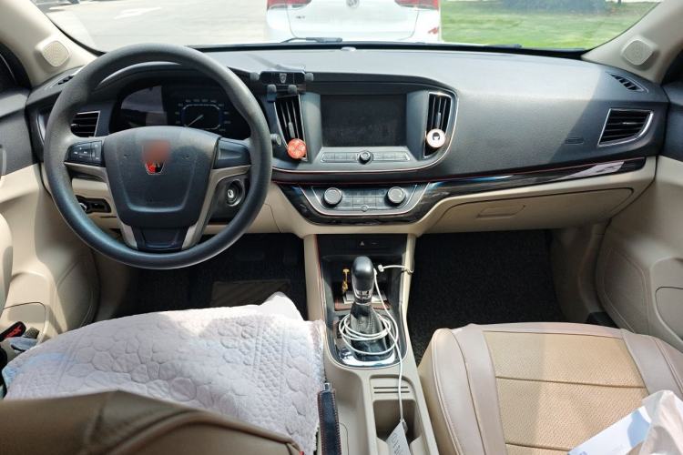 Used Roewe 360 2015 1.5L Automatic Luxury Edition Center Console