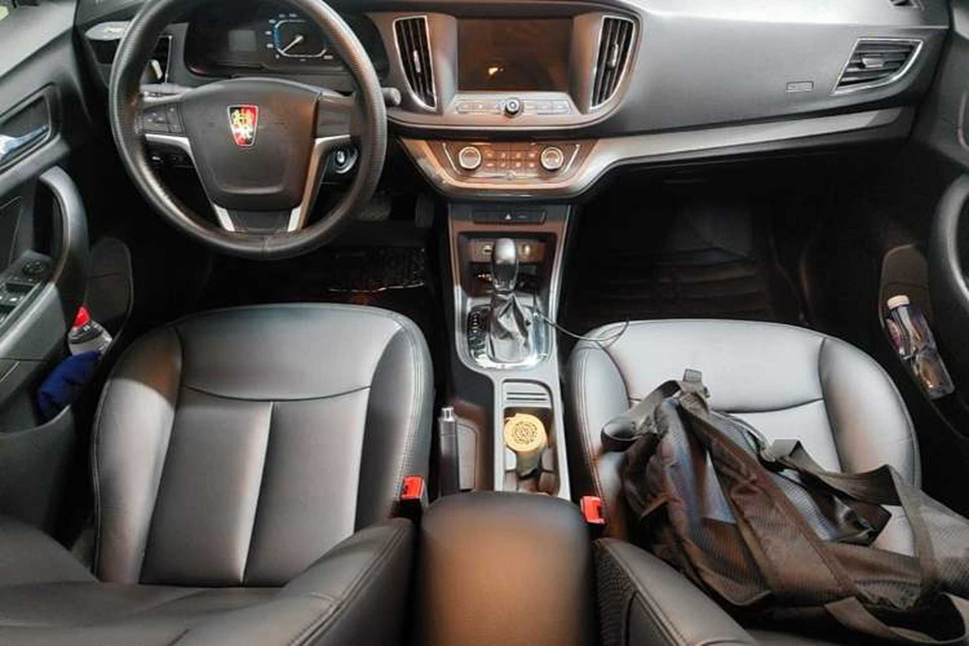 Used Roewe 360 2015 1.5L Automatic Luxury Edition Center Console