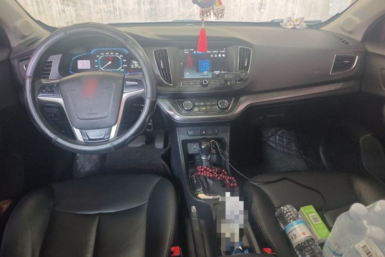 Used Roewe 360 2015 20T TST Deluxe Edition Center Console