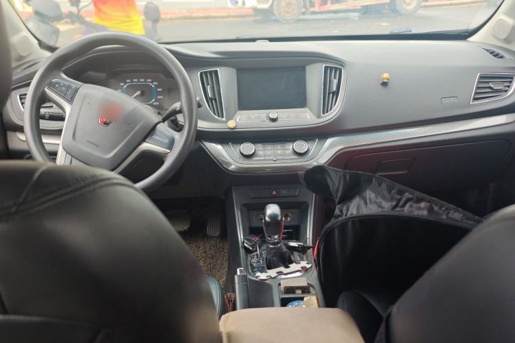 Used Roewe 360 2015 1.5L Automatic Luxury Edition Center Console