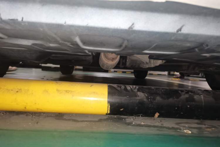Used Roewe 360 2015 20T TST Deluxe Edition Chassis Front