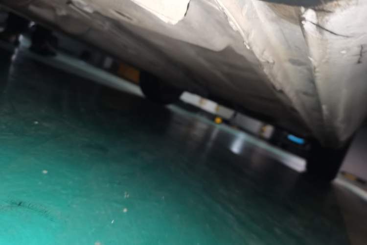 Used Roewe 360 2015 20T TST Deluxe Edition Chassis Front Left