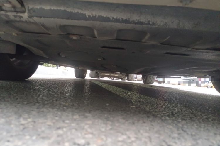 Used Roewe 360 2015 20T TST Deluxe Edition Chassis Front