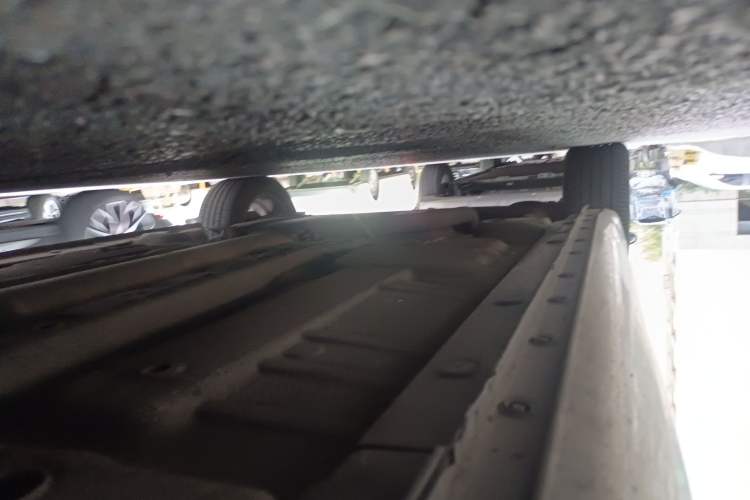 Used Roewe 360 2015 20T TST Deluxe Edition Chassis Front Right