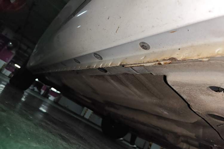 Used Roewe 360 2015 1.5L Automatic Luxury Edition Chassis Front Right