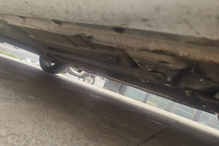Used Roewe 360 2015 1.5L Manual Luxury Edition Chassis Front Right