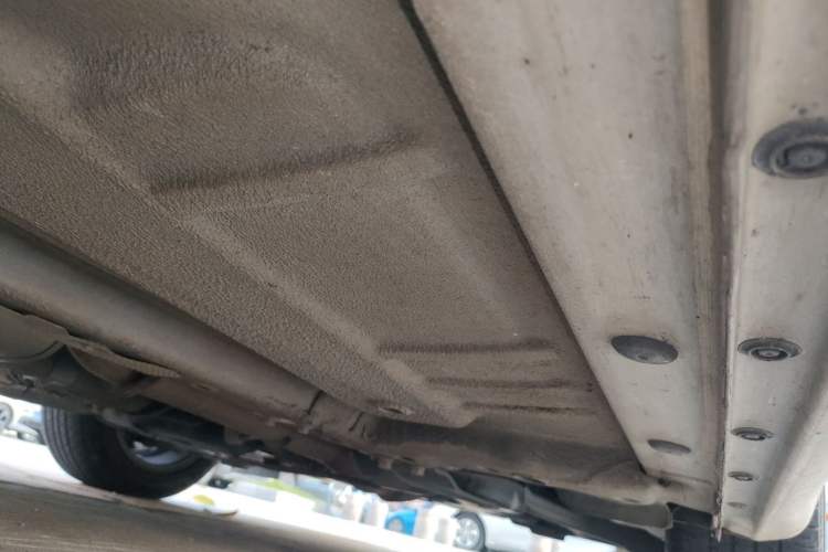 Used Roewe 360 2015 20T TST Deluxe Edition Chassis Front Right