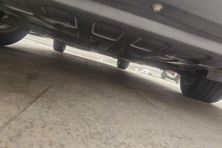 Used Roewe 360 2015 1.5L Manual Luxury Edition Chassis Front