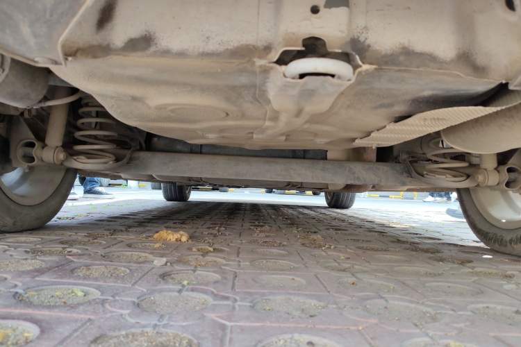 Used Roewe 360 2015 1.5L Manual Luxury Edition Chassis Rear